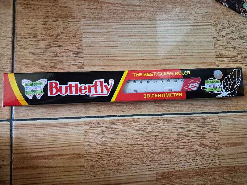 Penggaris butterfly