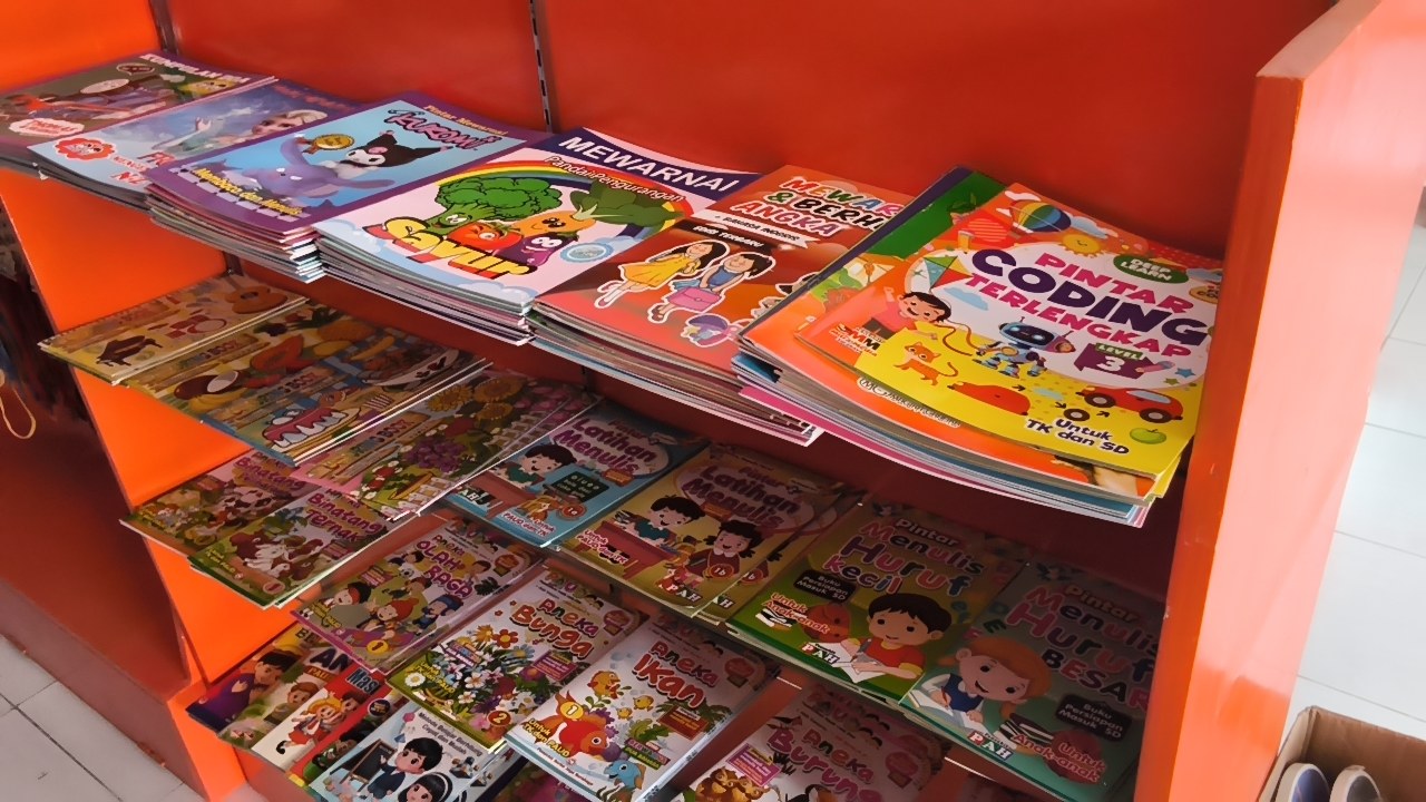 Buku Mewarnai